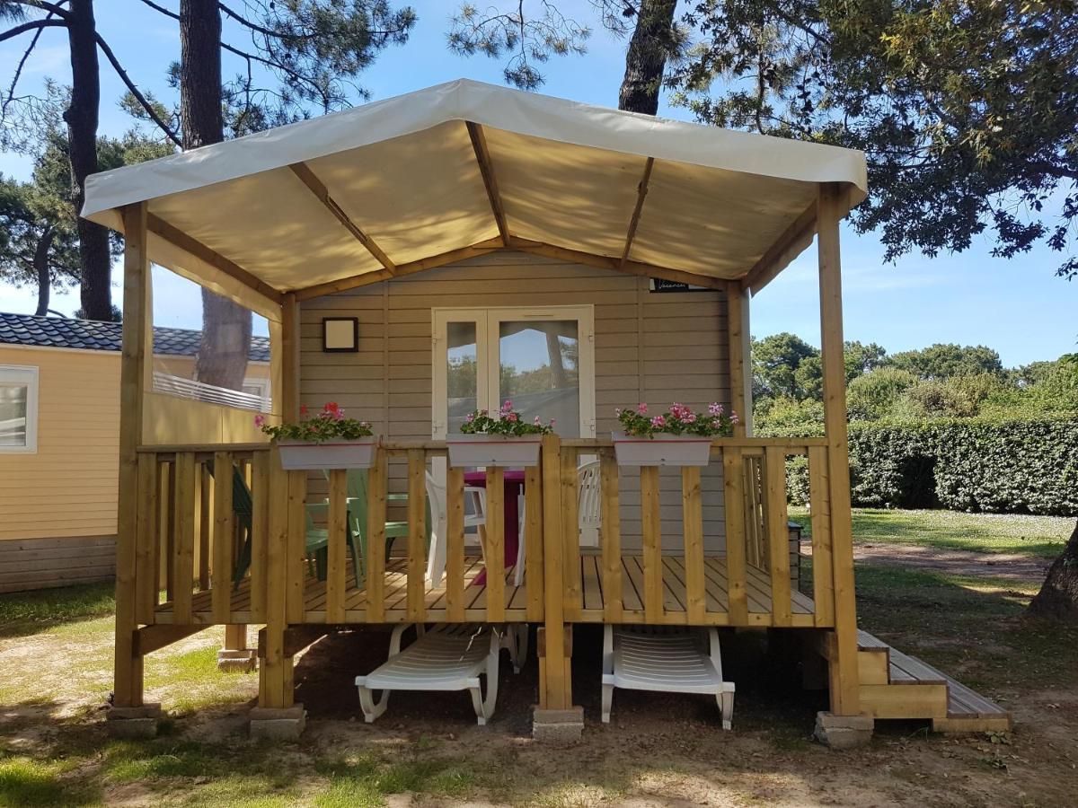 Camping Le Puits De L'Auture Hotel Saint-Palais-sur-Mer Ngoại thất bức ảnh
